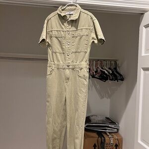 Zara Pea green jumper one piece